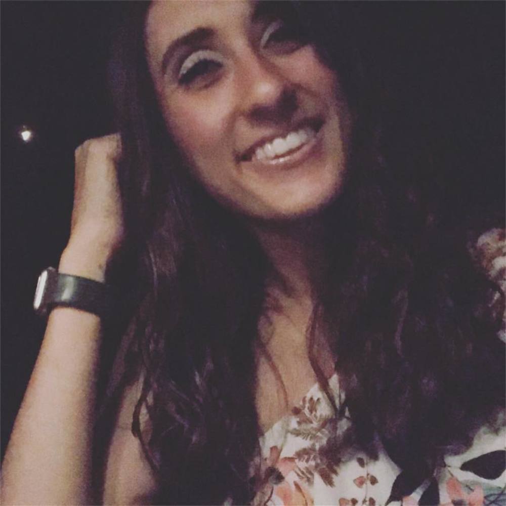 Meet your Posher, Ellena